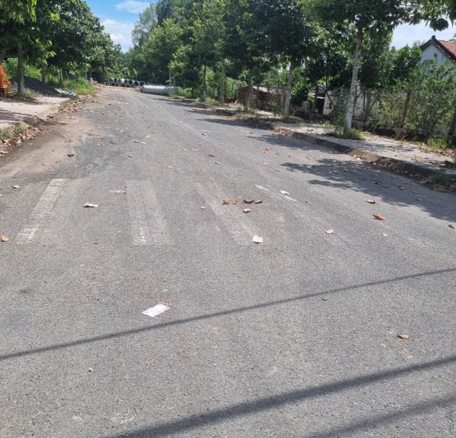 BÁN ĐẤT TRUNG TÂM HÀNH CHÁNH TP VĨNH LONG