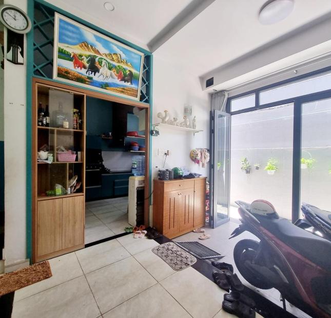 6.0 TỶ CÓ NGAY NHÀ ĐẸP DIỆN TÍCH LỚN - NGANG TẬN 7M - XE HƠI ĐẬU CỔNG