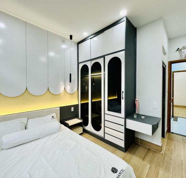 🌹NHÀ ĐẸP 4TẦNG BTCT- 55M2 NỞ HẬU, NỘI THẤT CAO CẤP,
HÀNG HIẾM-HÒA HƯNG-NHỈNH 8TỶ