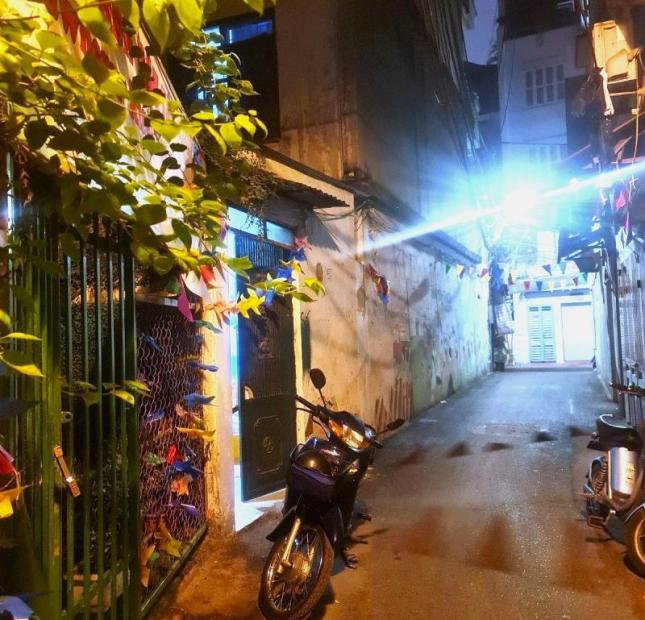 Bán đất Lê Trọng Tấn, Ngôi Nhà Siêu Phẩm 78m2, Ô Tô Đỗ Cửa, 2 mặt thoáng, giáp hồ, nhỉnh 7 tỷ