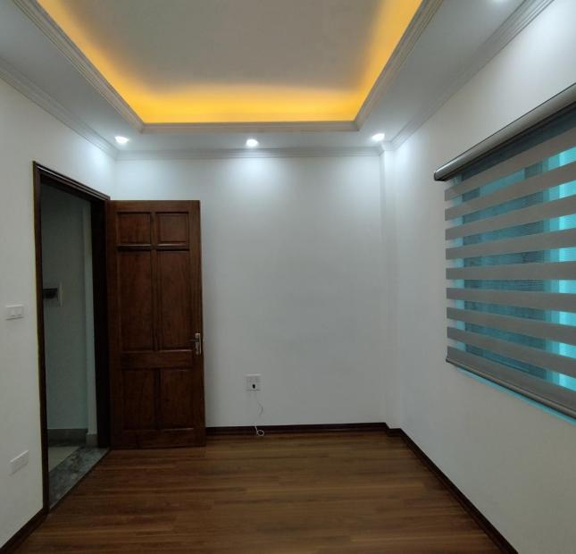 Đẳng cấp nhà ở Hà Trì - Hà Đông,ô tô đỗ cách 50m xây mới (33m2*5T) giá 3xtỷ. LH 0943075959