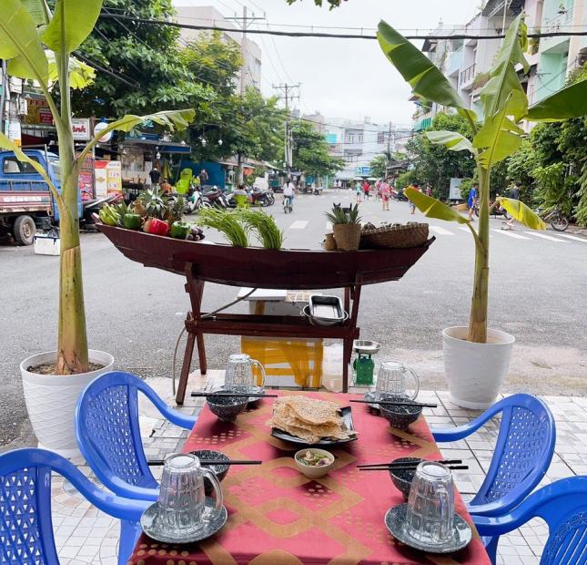 MẶT BẰNG ĐẸP- GIÁ TỐT -Sang Nhượng Gấp QUÁN HAI MẶT TIỀN Tại Tân Phú