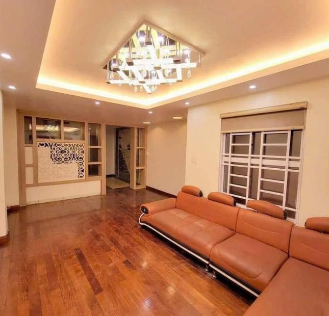 BÁN NHÀ 4TẦNG KĐT AO CÁ,BÒ SÍNH. P.CAO THẮNG. DT:67.5M2,MT:4.5M.H:ĐN !!