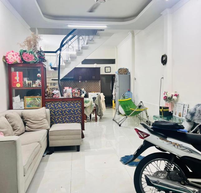 NHÀ 2 TÀNG NGUYỄN SƠN, MORNING ĐỖ CỬA, 57M2 CHỈ 5 TỶ