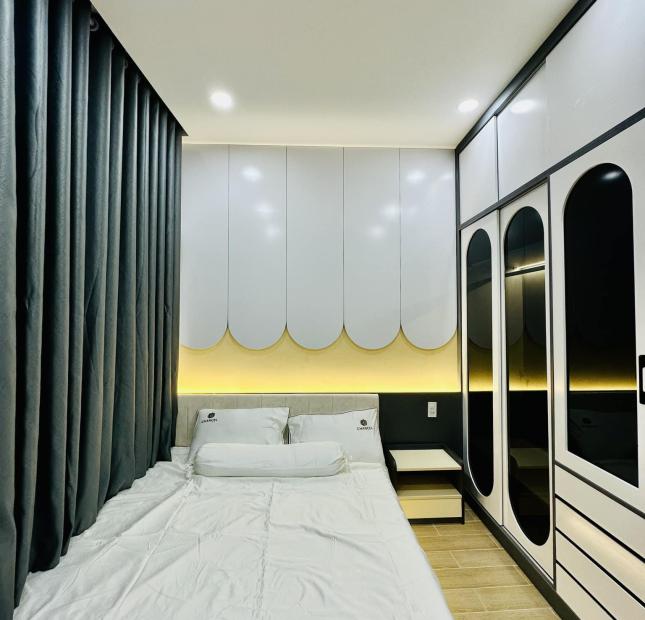 BÁN NHÀ QUẬN 10, ĐƯỜNG HÒA HƯNG, nhà mới xây, 52m2, 3.8x12m, nhỉnh 8 tỷ