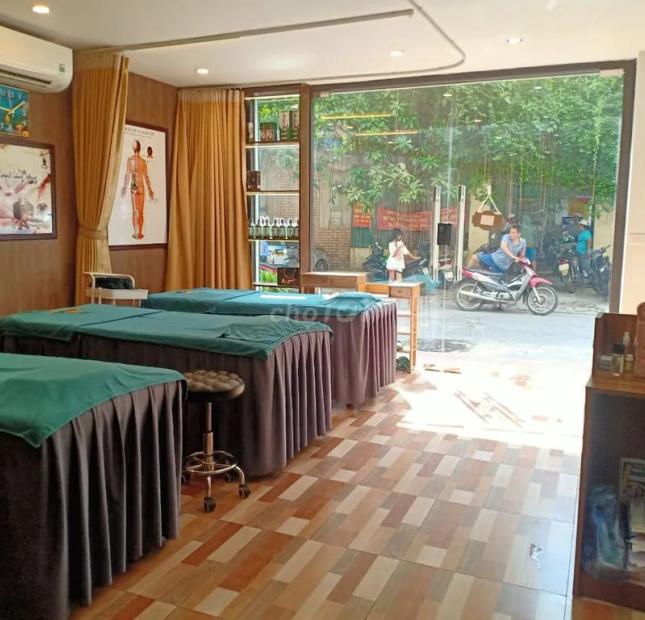 Cho thuê mặt bằng tầng 1 tại Nguyễn Chí Thanh phù hợp làm cửa hàng , thời trang , spa , nail mi , tóc ...