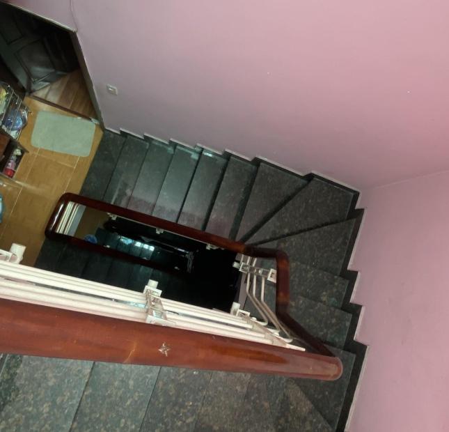 BÁN NHÀ BỐN TẦNG  MẶT TIỀN KINH DOANH ĐƯỜNG BÀ HẠT  QUẬN 10-
NHỈNH 13TỶ