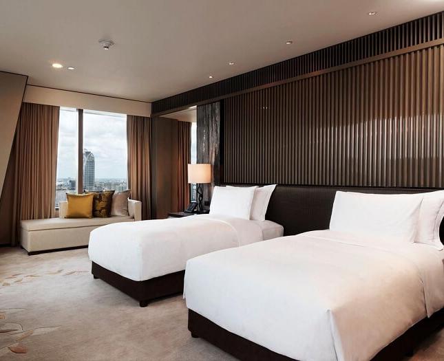 245/ Bán khách sạn 38 phòng mới 100% khu Á Châu vị trí đẹp có hồ bơi.