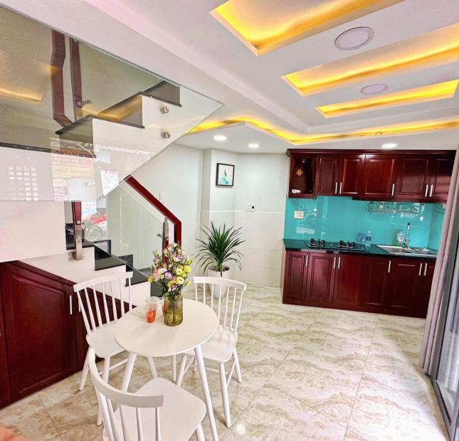 NHÀ ĐẸP LUNG LINH, HẺM 4M - DTSD 55M2 - HOÀNG HOA THÁM - PHÚ NHUẬN- NHỈNH 3TỶ