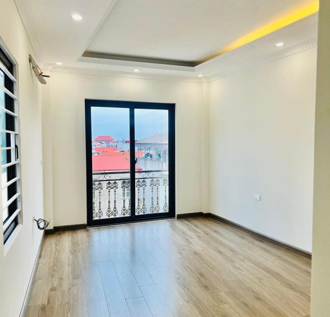 CHỈ VỚI HƠN 3TỶ ĐÃ CÓ NHÀ MỚI - ÔTÔ VÀO NHÀ - LÔ GÓC - NGÕ THÔNG - FULL NỘI THẤT - AN SINH ĐỈNH