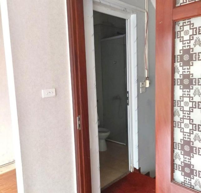 Cho Thuê Nhà Riêng KD mặt phố Hoàng Cầu, Đống Đa