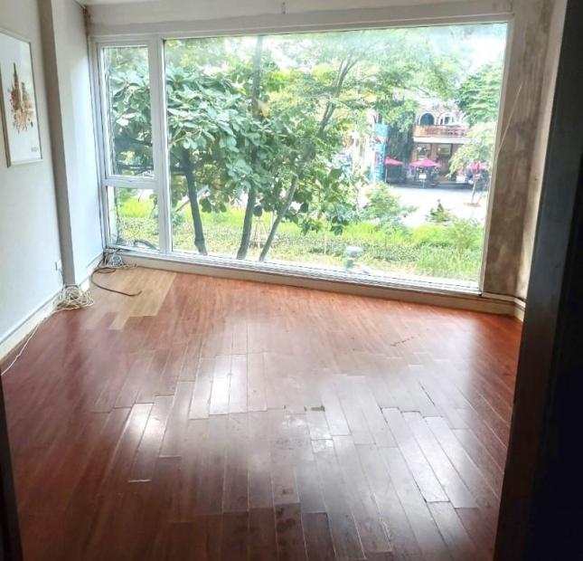 Cho Thuê Nhà Riêng KD mặt phố Hoàng Cầu, Đống Đa
