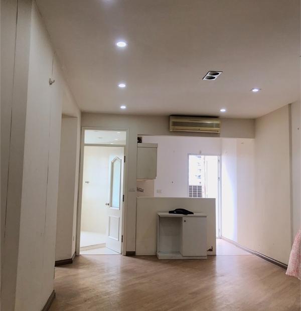 Hàng Hiếm! Tầng đẹp diện tích 122m2 3PN giá 5 Tỷ tòa  24T Hoàng đạo thúy