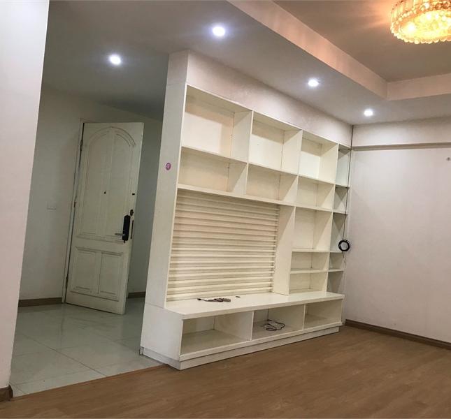 Hàng Hiếm! Tầng đẹp diện tích 122m2 3PN giá 5 Tỷ tòa  24T Hoàng đạo thúy