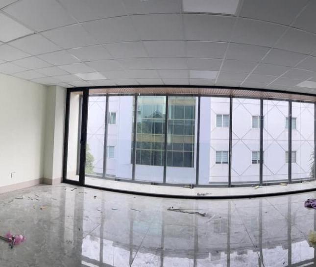 Tòa nhà văn phòng mặt tiền C18 8x20m, 1200m2, H-6 lầu, 130tr/tháng
