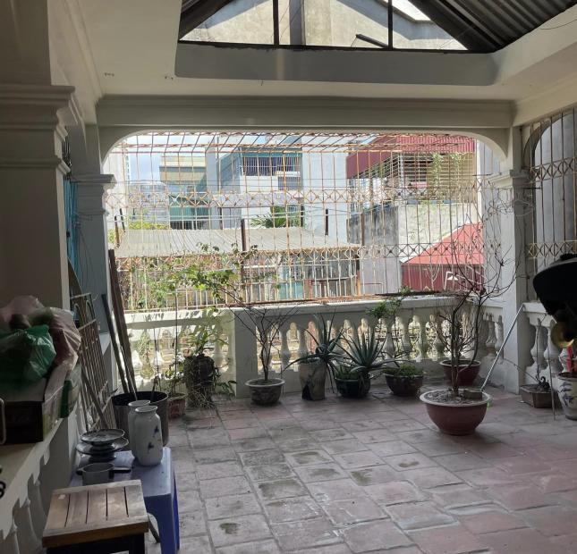 NHÀ PHỐ KHƯƠNG TRUNG - SỔ ĐẸP GIÁP PHỐ  – NGÕ NÔNG BA GÁC TRÁNH NHAU