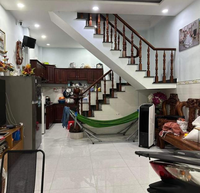 Giá tốt nhất Quận 10 - Căn nhà Tô Hiến Thành, Hẻm rộng, Giá 5 tỷ