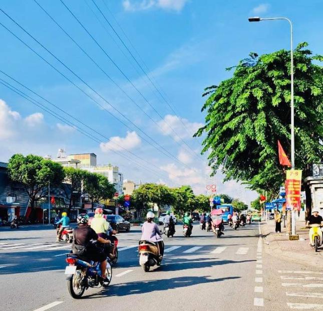 Bình Hưng Hoà B: Bán nhà 2 lầu 39m2, giá 2.75 tỷ