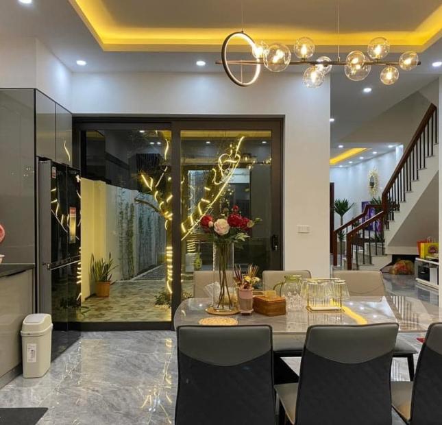 Bán nhà phố Trương Định, 30m x 5, mua nhà chơi tết, 0945676597