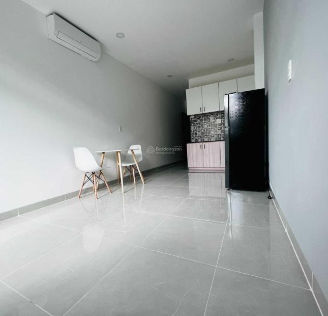 Chính chủ cho thuê phòng đầy đủ nội thất, ở tối đa 3 - 4 bạn, nằm trên đường Đặng Thùy Trâm thuận