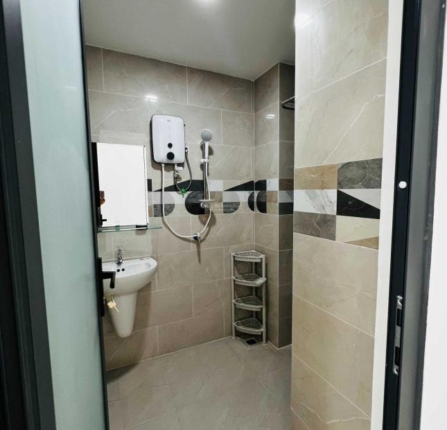 Chính chủ cho thuê phòng đầy đủ nội thất, ở tối đa 3 - 4 bạn, nằm trên đường Đặng Thùy Trâm thuận