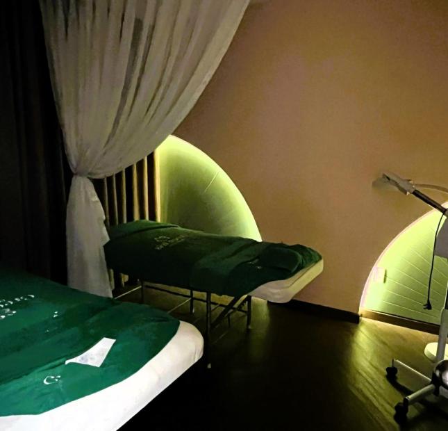 Sang tiệm spa 1T2L mặt tiền đường Tô Ngọc Vân Linh Đông