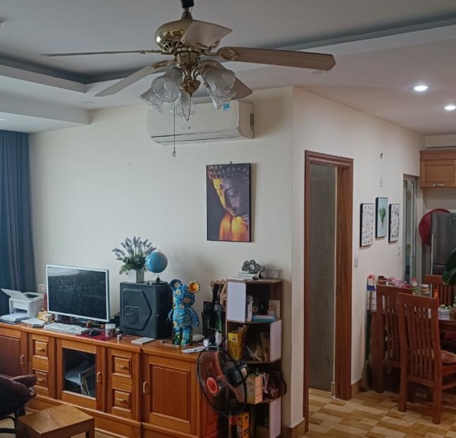 Chính chủ cần bán căn hộ chung cư HTT 89 Phùng Hưng, phường Phúc La, Hà Đông