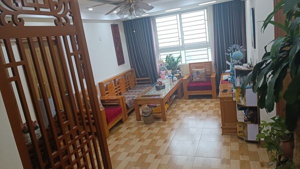 Chính chủ cần bán căn hộ chung cư HTT 89 Phùng Hưng, phường Phúc La, Hà Đông