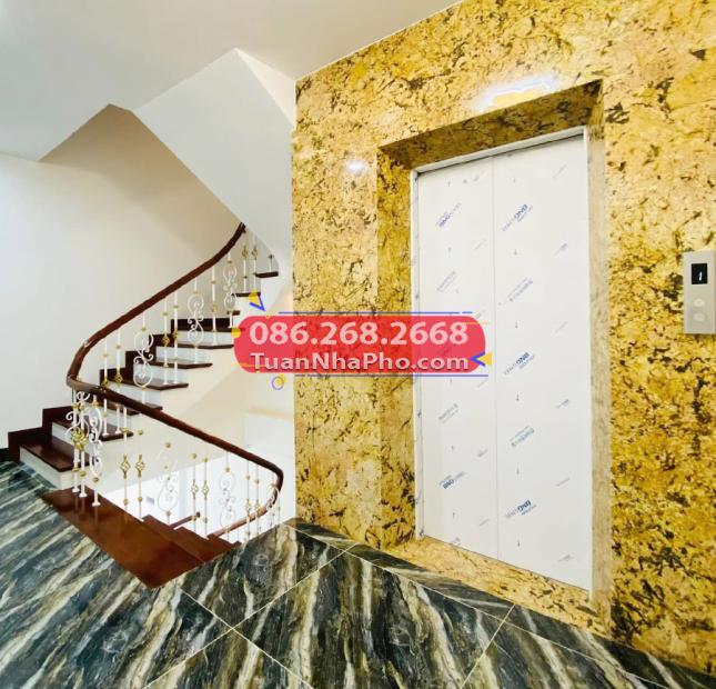 Toà nhà mặt phố Mạc Thái Tông, Nam Trung Yên, Khách sạn 5 SAO
