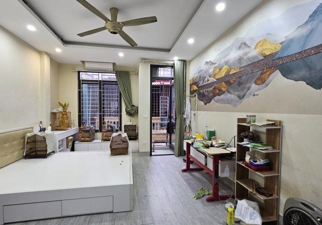 Bán nhà phân lô Nguyễn Trãi Thanh Xuân 40m 4 tầng ngõ thông ô tô kinh doanh ở ngay chỉ 7 tỷ lh