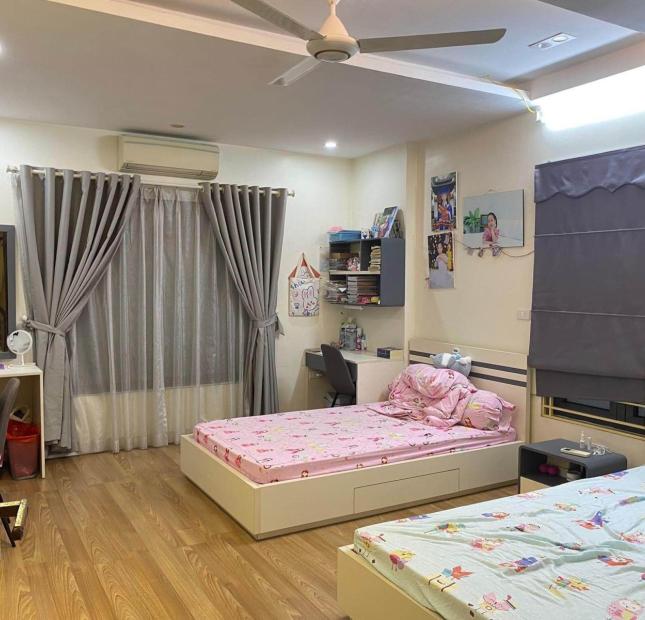 BÁN NHÀ PHÚ DIỄN 38M2, 5 TẦNG, MT 4M, 4.4 TỈ