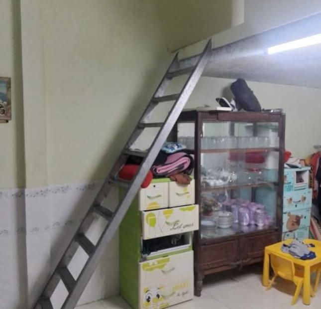 Cần bán gấp nhà rộng, giá rẻ + Nhà XƯỞNG , sx