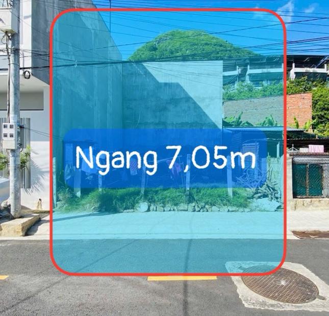 Bán đất mặt tiền đường Phan Thị Niên, phường Vĩnh Hoà, Nha Trang, ngang 7m