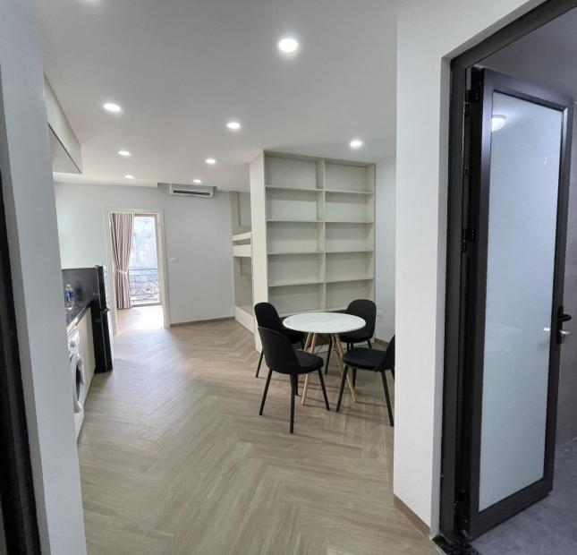 Giảm giá 1.5 tỷ cần bán gấp nhà Đường Ngọc Lâm, 58m2 x 7T, 4.5m MT, lô góc, thang máy, KD.