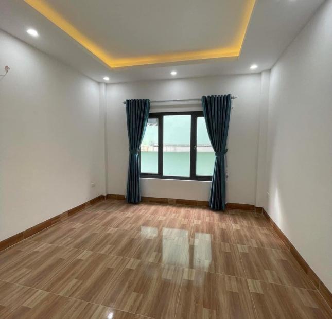 Hạ Chào thêm 100tr Chủ ngộp Bank cần bán gấp nhà Bắc Từ Liêm ô tô đỗ cửa