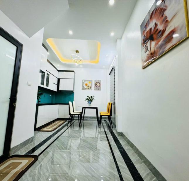 BÁN NHÀ 4 TẦNG PHỐ KHƯƠNG TRUNG - 5 M RA ÔTÔ MẶT TIỀN RỘNG - NHÀ ĐẸP NHƯ KHÁCH SẠN 5 ☆ CHỦ TẶNG
