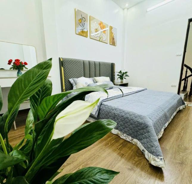 BÁN NHÀ 4 TẦNG PHỐ KHƯƠNG TRUNG - 5 M RA ÔTÔ MẶT TIỀN RỘNG - NHÀ ĐẸP NHƯ KHÁCH SẠN 5 ☆ CHỦ TẶNG