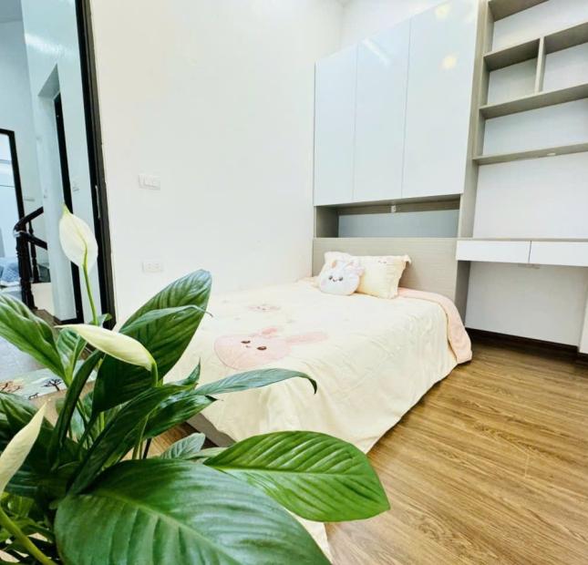 BÁN NHÀ 4 TẦNG PHỐ KHƯƠNG TRUNG - 5 M RA ÔTÔ MẶT TIỀN RỘNG - NHÀ ĐẸP NHƯ KHÁCH SẠN 5 ☆ CHỦ TẶNG