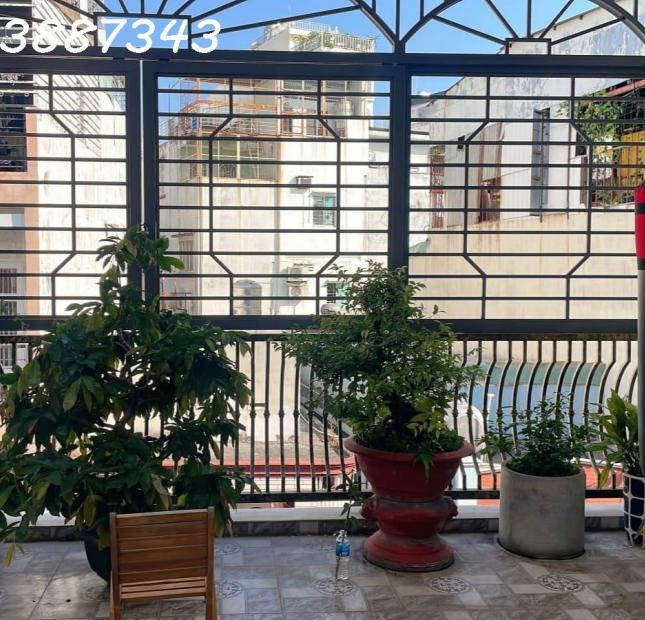 Bán Nhà Chính Chủ HXH Nguyễn Đình Chiểu - Quận 3 - 80m2 - 3Tầng - Chỉ Nhỉnh 18Tỷ .