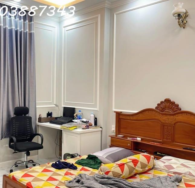 Bán Nhà Chính Chủ HXH Nguyễn Đình Chiểu - Quận 3 - 80m2 - 3Tầng - Chỉ Nhỉnh 18Tỷ .
