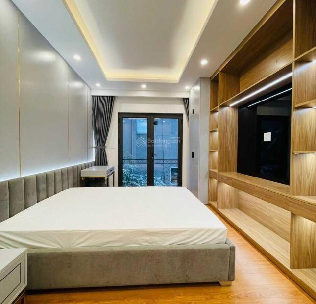 Bán nhà riêng cuối Trịnh Văn Bô 33m²*4T. Gần KĐT HUD. Ngõ thoáng - Ô tô đỗ cửa. Giá 2,4tỷ