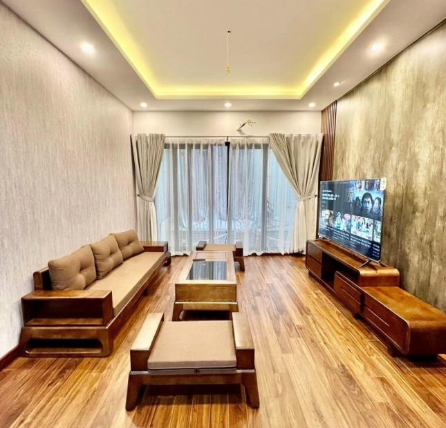 Bán nhà Vương thừa vũ, ba mặt thoáng DT:63m x 4 tầng