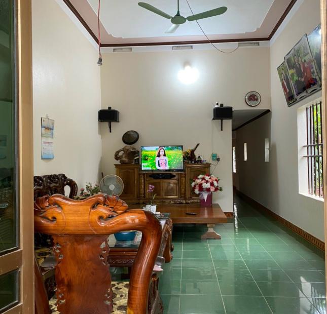 Chính chủ cần bán nhà và lô đất tại tổ 9 thị trấn Việt Quang, Bắc Quang, Hà Giang