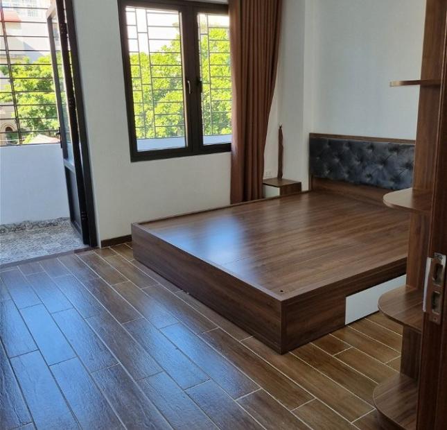 Bán Nhà Phố Võng Thị Quận Tây Hồ. 92m Xây 7 Tầng Nhỉnh 18 Tỷ. Cam Kết Ảnh Thật Mô Tả Chính Xác.