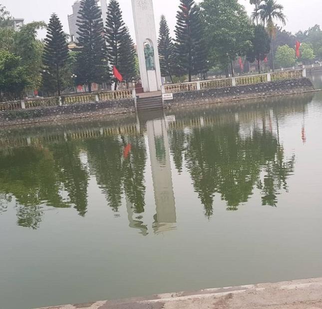 BÁN NHÀ PHÚ DIỄN GẦN HỒ, Ô TÔ, TIỆN ÍCH XUNG QUANH BẠT NGÀN, DIỆN TÍCH 43M2