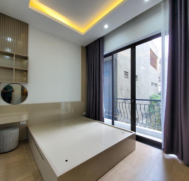 Cơ Hội Hiếm Có: Nhà 2 Mặt Ngõ, OTO Đỗ Cửa Lê Trọng Tấn 44m2, 7 Tỷ