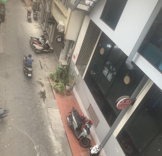 Nhà đep 5 tầng phố Triều Khúc giá 11 tỷ