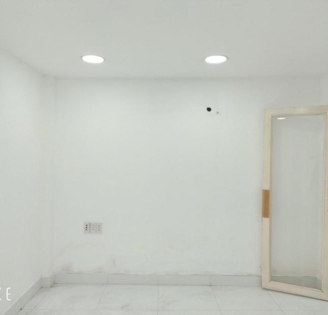 Hàng ngon: Nhà chính chủ lâu đời Đường số 1, Linh Xuân Thủ Đức, 72m2, giá dưới 3 tỷ.