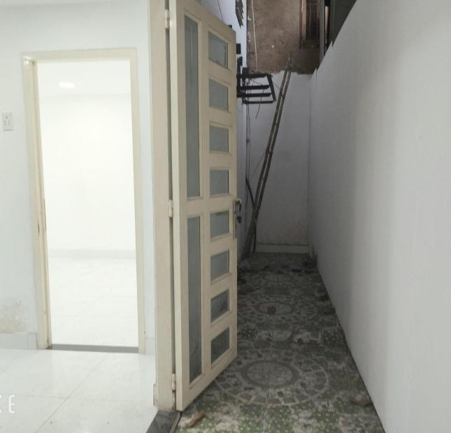 Hàng ngon: Nhà chính chủ lâu đời Đường số 1, Linh Xuân Thủ Đức, 72m2, giá dưới 3 tỷ.