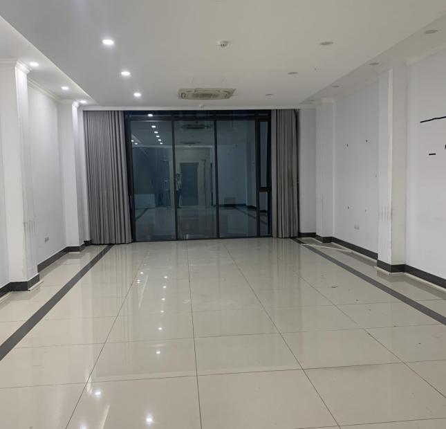 TUYỆT !! Cho thuê tòa văn phòng Nguyễn Khang 100mx8T thang máy thông sàn CG hơn 50 tr